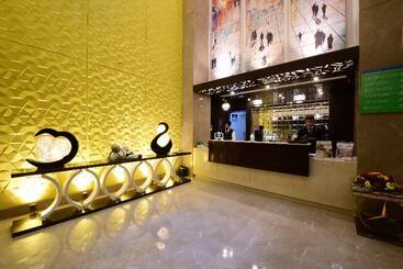 هتل Surestay Plus By Best Western Amritsar