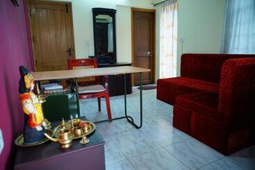 پانسیون Vrindavan Suites Guruvayur