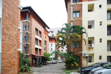 پانسیون Vrindavan Suites Guruvayur