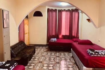 هاستل Mandala’s Hostal