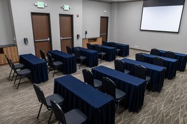 هتل Fairfield Inn & Suites By Marriott Mexicali