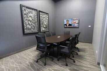 هتل Fairfield Inn & Suites By Marriott Mexicali