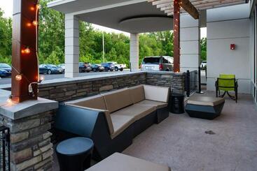 هتل Springhill Suites By Marriott Elizabethtown