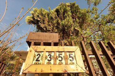 تختخواب و صبحانه Bermejo Hostel