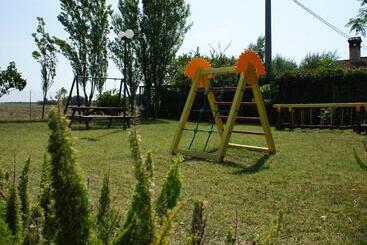 Casale Del Conero