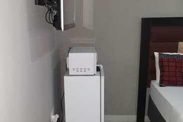 פנסיון Platinum Germiston Ghouse