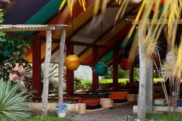 هاستل Zoola Resort San Pedro La Laguna