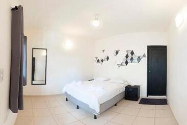 هاستل Zoola Resort San Pedro La Laguna