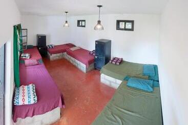 هاستل Zoola Resort San Pedro La Laguna