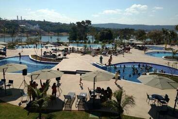 هتل Ilhas Do Lago Eco Resort