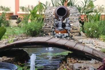 هتل The Pegu Lodge