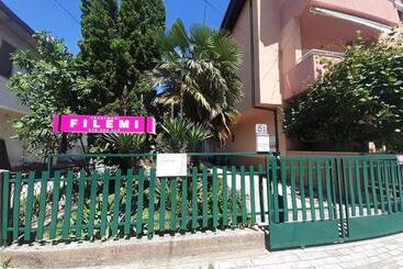 پانسیون Apartments Filemi