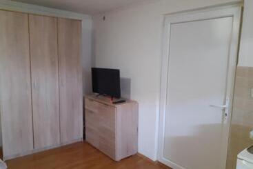 پانسیون Apartments Filemi