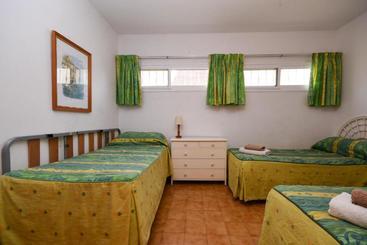 Mare Verde 68   Two Bed