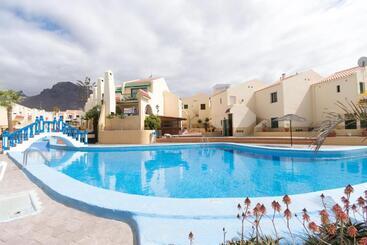 Mare Verde 68   Two Bed