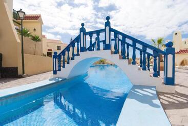 Mare Verde 68   Two Bed