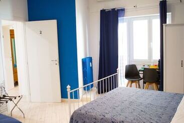 پانسیون Lanzies Guesthouse