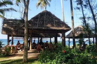 Sukriti Beach Resort