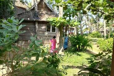 Sukriti Beach Resort