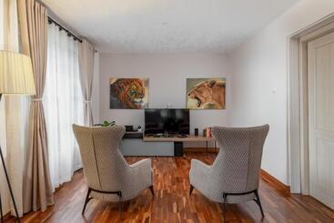 تختخواب و صبحانه Ewange   A Casa Mia