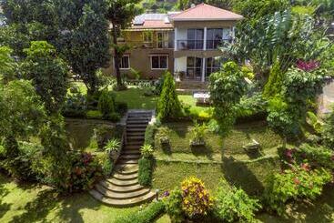 Bed and Breakfast Ewange A Casa Mia