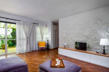تختخواب و صبحانه Ewange   A Casa Mia