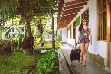 هتل Country Club Eco Casajardin