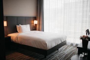 Iip Apartments
