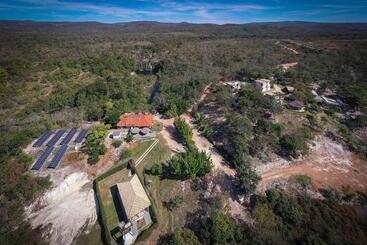 پانسیون Pousada Cachoeira Poço Encantado