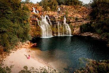 پانسیون Pousada Cachoeira Poço Encantado