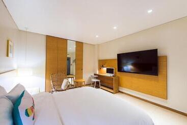 Soho Hotel Airport