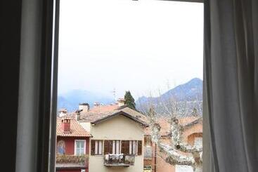 تختخواب و صبحانه Casa San Giorgio Varenna