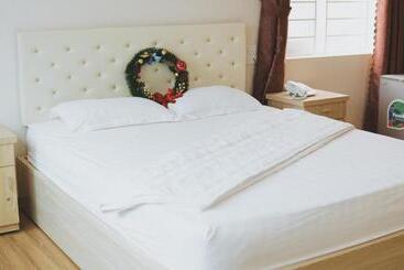 Hoang Ngan 2 Hotel   Tp. Vinh