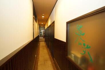 פנסיון Woman Only Guesthouse Nanohana