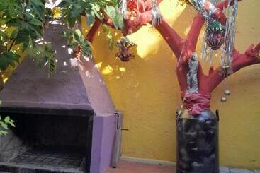 پانسیون Posada Marisel