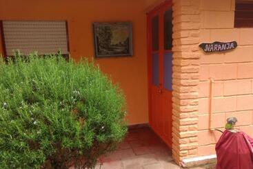 پانسیون Posada Marisel