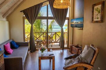 استراحتگاه Clove Island Villas & Spa