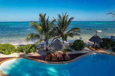 استراحتگاه Clove Island Villas & Spa