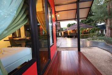 St Resort