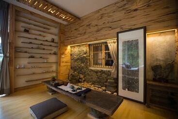 Yilan For A Night B&b