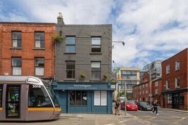 הוסטל Mcgettigan S Townhouse   Olives & Figs Bistro