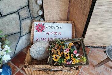 هاستل Hanul Hora Romaneasca