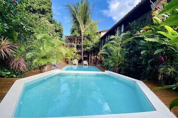 هتل Pousada Agua De Coco