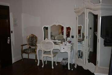 هتل High Dalby House