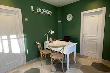 تختخواب و صبحانه Il Borgo