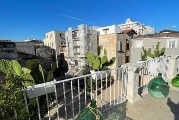 تختخواب و صبحانه Il Borgo