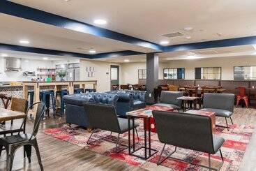 Hi New Orleans Hostel
