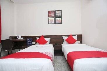 Super Hotel O Tulip Inn - Gorakhpur