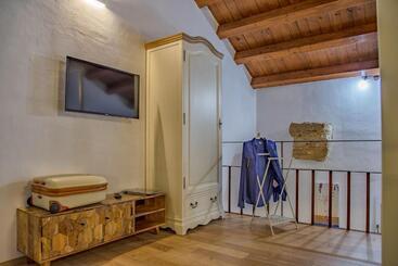 هتل Le Maestranze Deluxe Rooms