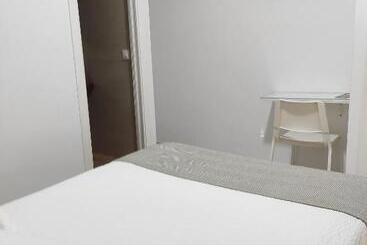 پانسیون Hostal Mellizo